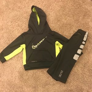 Boys Nike Set
